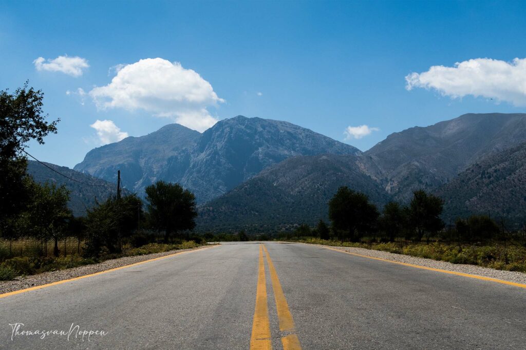 Greek Roads